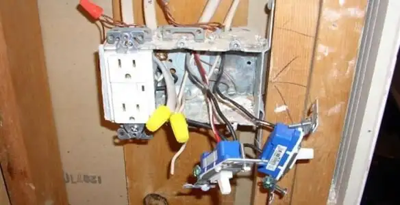 gfci circuits service wiring and upgrading electrical outlets with ground fault protection in Pasadena, CA