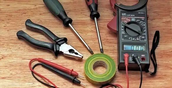 Home electrical inspection using professional testing and diagnostic tools in Pasadena, CA