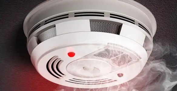 Installed smoke detector providing reliable fire detection in Pasadena, CA